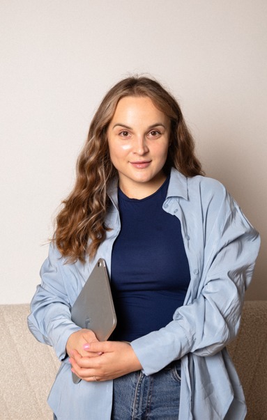 Викладач Мілена